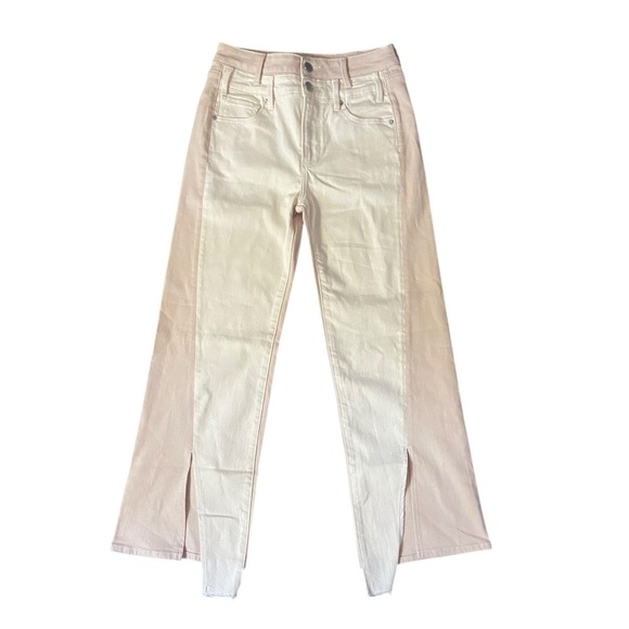AQUA Two-Tone Split Hem Flare Jeans Size 27 Beige/Cream High Rise - Picture 2 of 7
